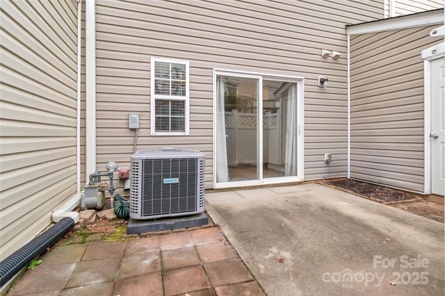 772 Rock Lake Glen, Fort Mill, SC 29715