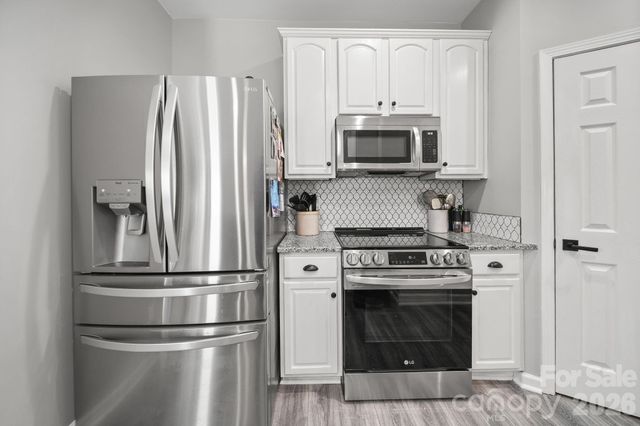 4718 Redmond Court NW, Concord, NC 28027