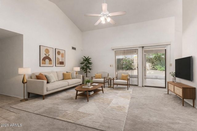 12826 S 40TH Place, Phoenix, AZ 85044