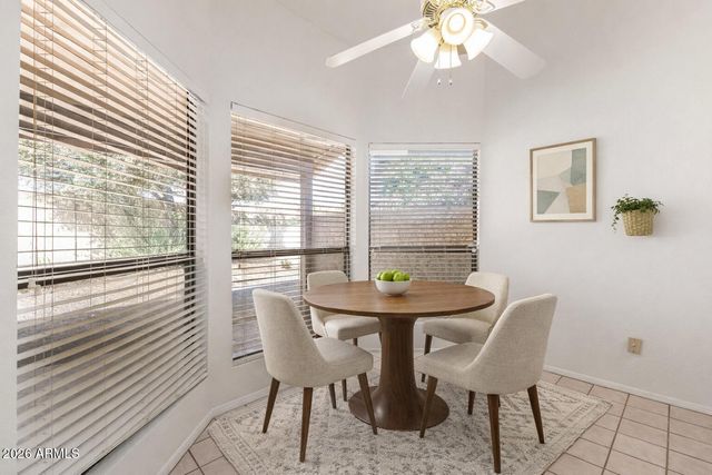 12826 S 40TH Place, Phoenix, AZ 85044