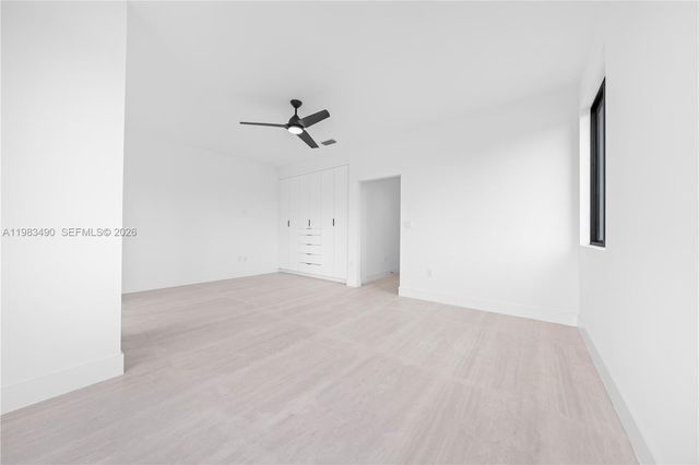 3187 SW 23rd St, Miami, FL 33145