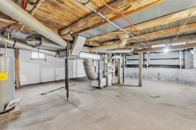 114 Parker Avenue, Kendallville, IN 46755