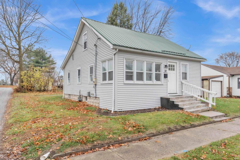 114 Parker Avenue, Kendallville, IN 46755