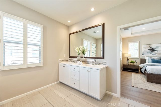 146 Rotunda, Irvine, CA 92620