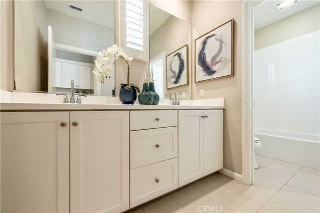 146 Rotunda, Irvine, CA 92620