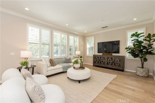 146 Rotunda, Irvine, CA 92620