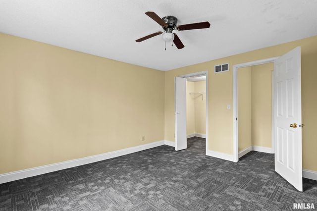 631 W EDWARDS Street, Springfield, IL 62704