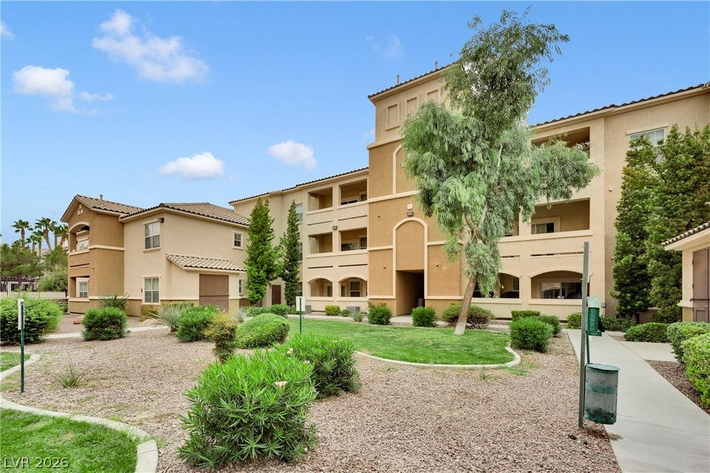 8777 West Maule Avenue 2109, Las Vegas, NV 89148 — photo 2