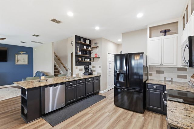 8228 Misty Water Drive, Fort Worth, TX 76131