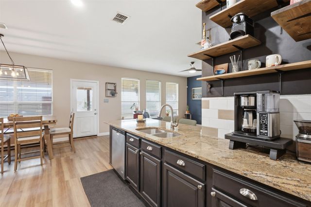 8228 Misty Water Drive, Fort Worth, TX 76131
