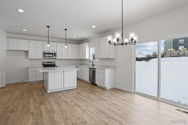 2308 Heatherfield Drive, Rolla, MO 65401