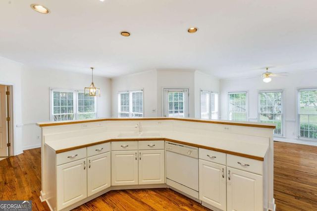 184 Rugby Drive, Suwanee, GA 30024