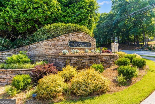 184 Rugby Drive, Suwanee, GA 30024