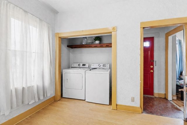 53 Gifford Ave, Dartmouth, MA 02747