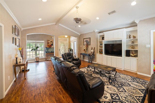 2600 FM 2095, Cameron, TX 76520