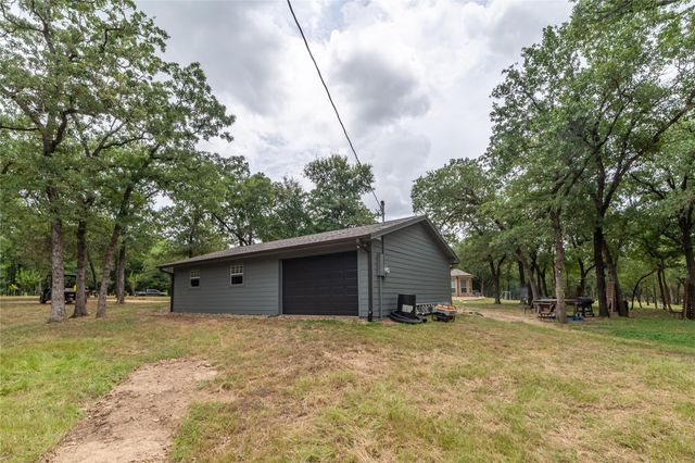 2600 FM 2095, Cameron, TX 76520