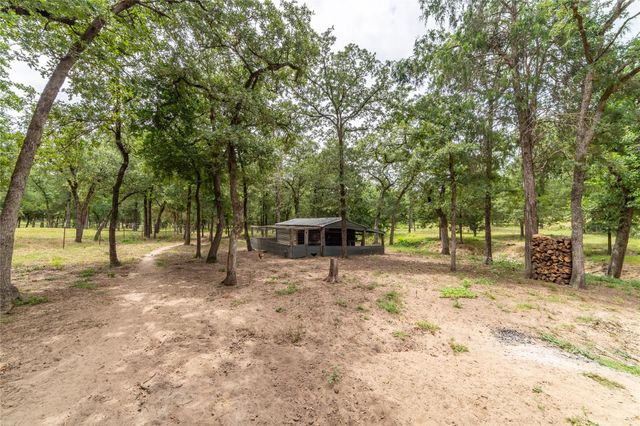 2600 FM 2095, Cameron, TX 76520