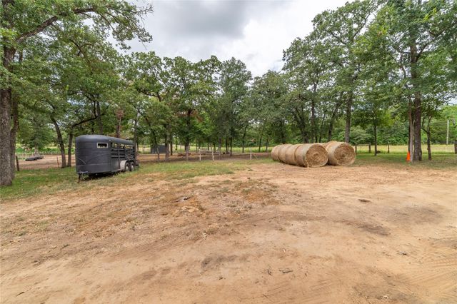 2600 FM 2095, Cameron, TX 76520