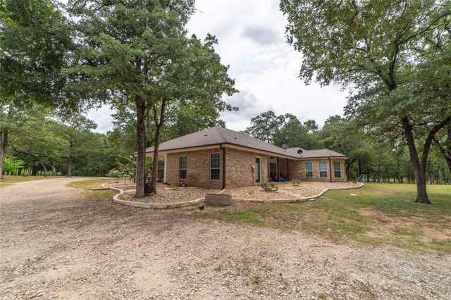 2600 FM 2095, Cameron, TX 76520