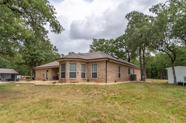 2600 FM 2095, Cameron, TX 76520