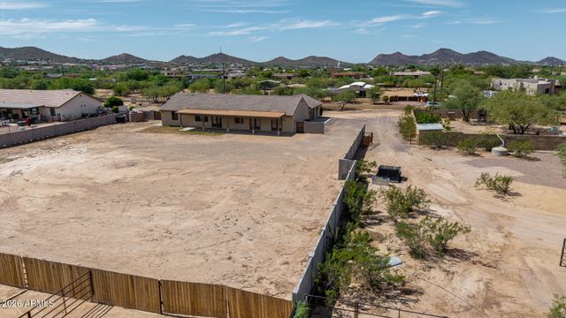 35029 N 12th Street, Phoenix, AZ 85086