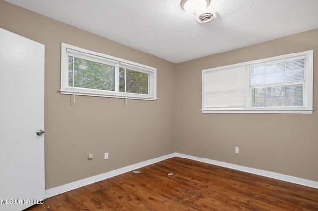 945 Valencia Street, Jackson, MS 39204