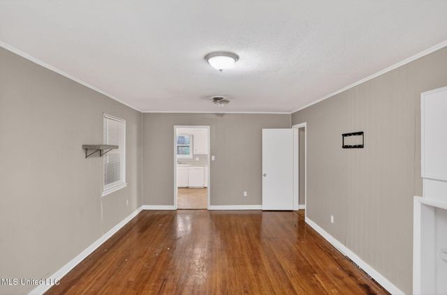 945 Valencia Street, Jackson, MS 39204