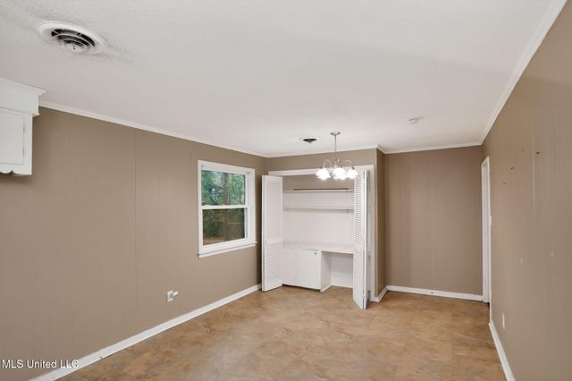 945 Valencia Street, Jackson, MS 39204