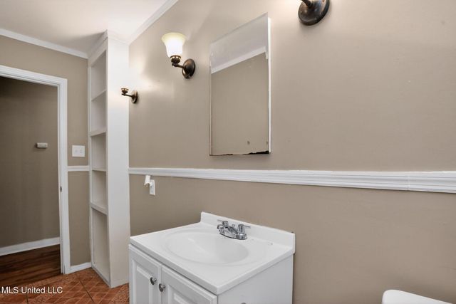 945 Valencia Street, Jackson, MS 39204