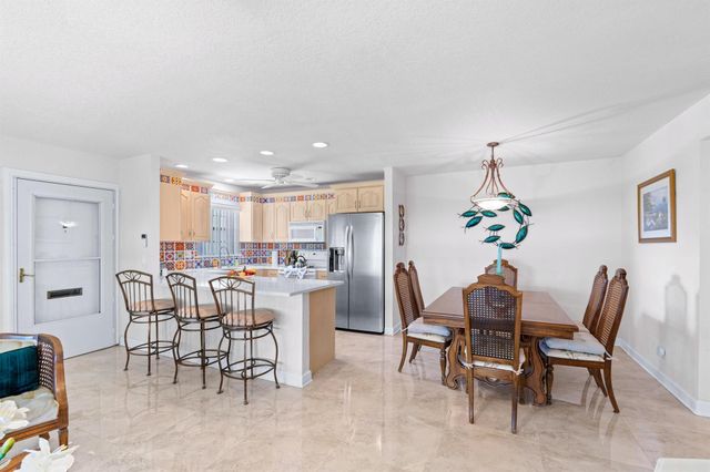 201 Bayview Avenue D, Boynton Beach, FL 33435