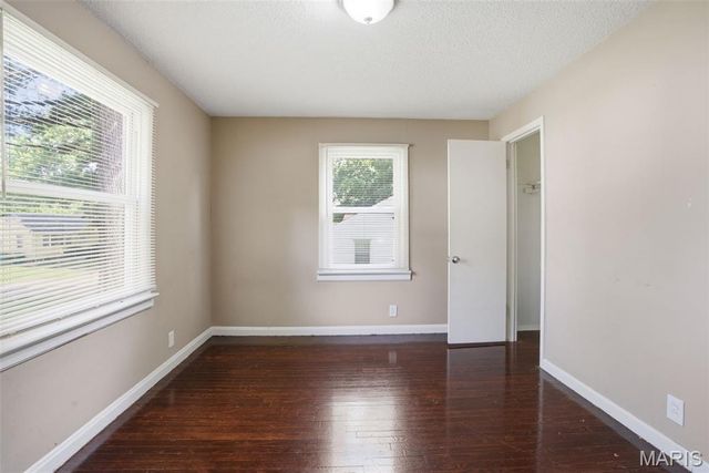 7820 Alert Drive, St Louis, MO 63133