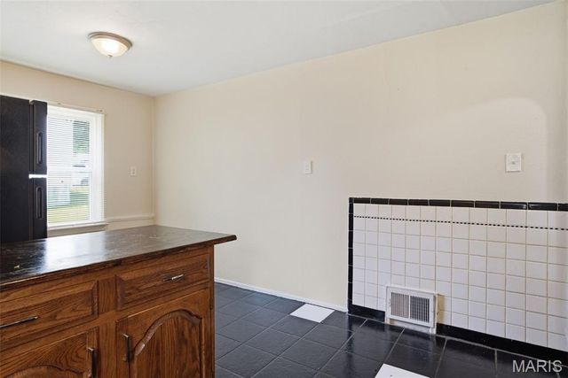 7820 Alert Drive, St Louis, MO 63133