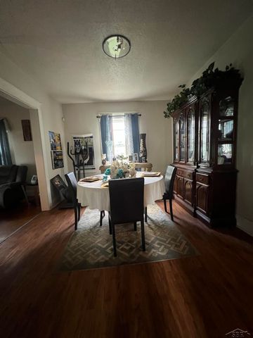 831 Ash Street, Saginaw, MI 48602