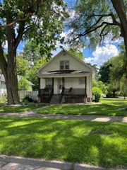 831 Ash Street, Saginaw, MI 48602