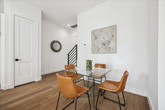 7702 Sky Dweller Drive, Houston, TX 77055