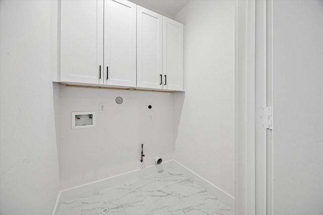 7702 Sky Dweller Drive, Houston, TX 77055