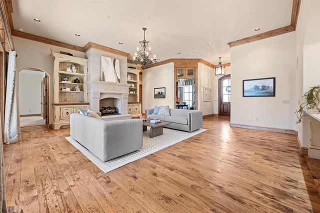 15613 Via Sierra, Edmond, OK 73013
