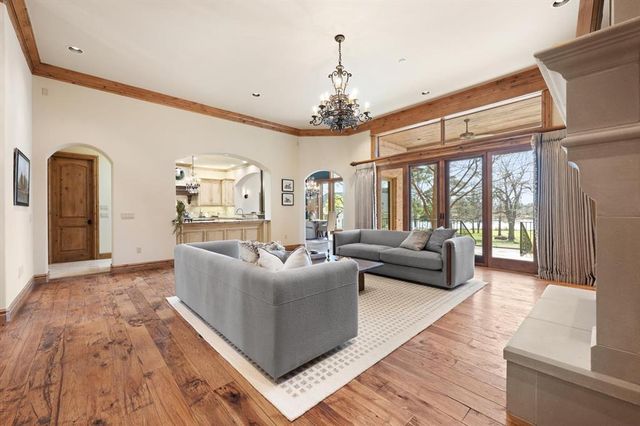 15613 Via Sierra, Edmond, OK 73013