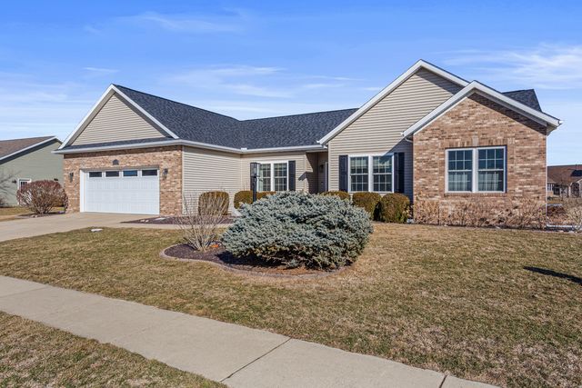 1808 S Orchard Drive, Mahomet, IL 61853
