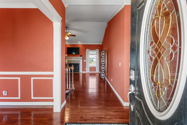 1808 S Orchard Drive, Mahomet, IL 61853