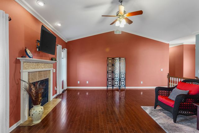 1808 S Orchard Drive, Mahomet, IL 61853