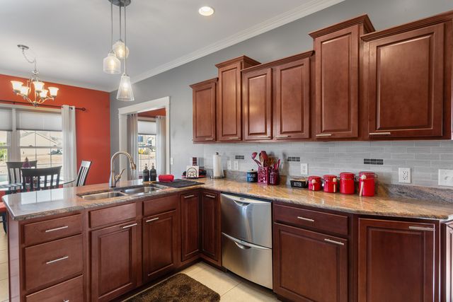 1808 S Orchard Drive, Mahomet, IL 61853