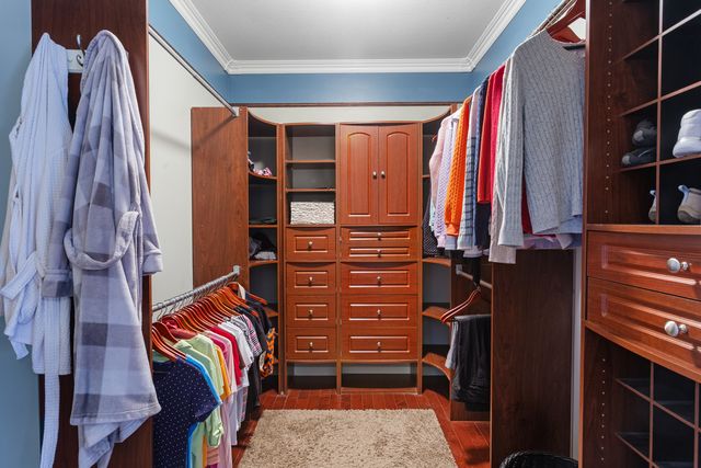 1808 S Orchard Drive, Mahomet, IL 61853