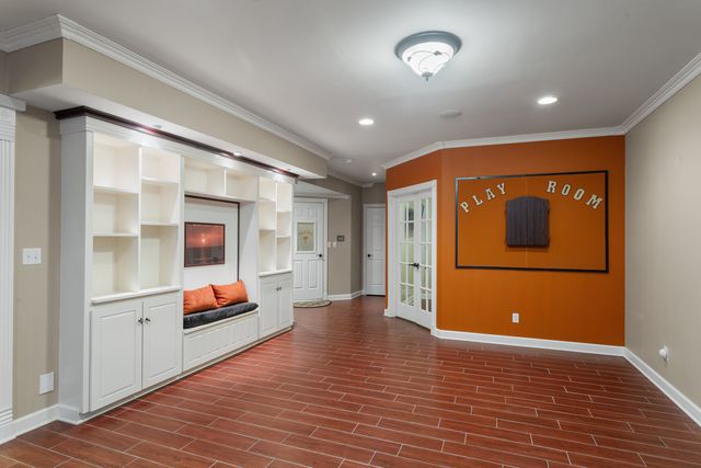 1808 S Orchard Drive, Mahomet, IL 61853