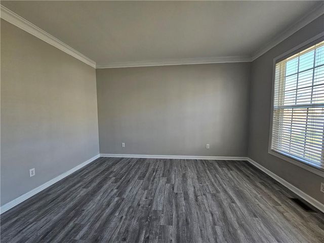 1734 Longmont Drive, Lawrenceville, GA 30044