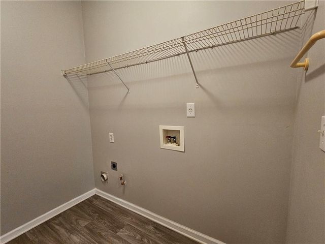 1734 Longmont Drive, Lawrenceville, GA 30044