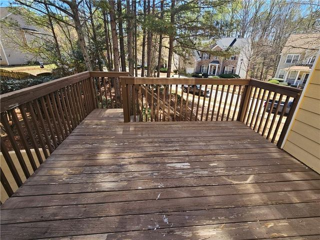 1734 Longmont Drive, Lawrenceville, GA 30044