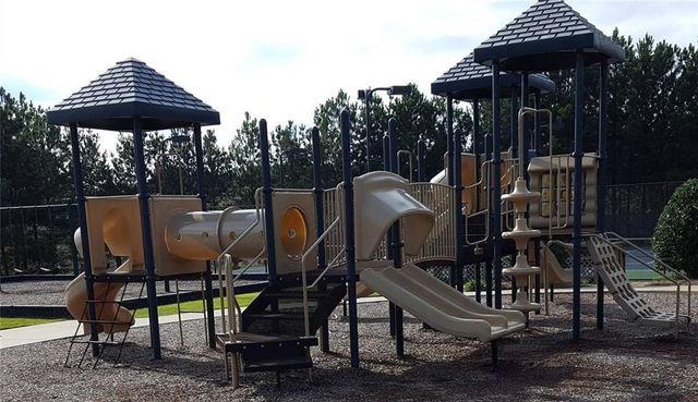 1734 Longmont Drive, Lawrenceville, GA 30044