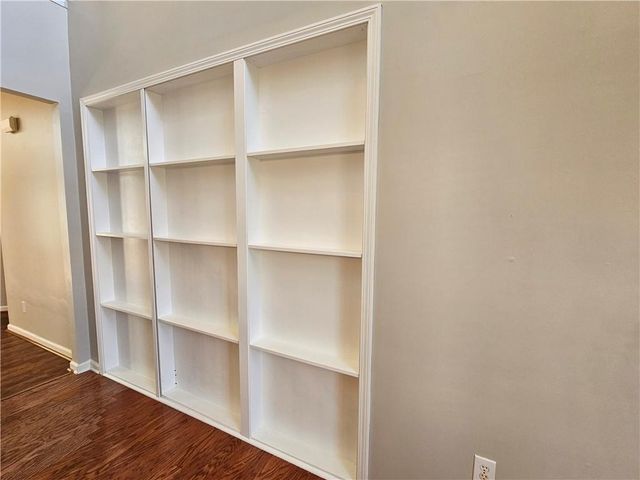 1734 Longmont Drive, Lawrenceville, GA 30044