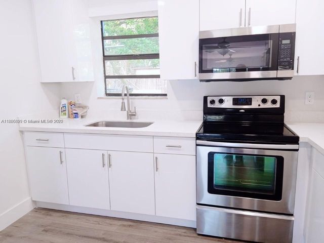 15061 SW 296TH, Homestead, FL 33033